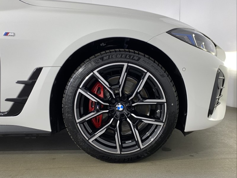 2025 (75) BMW I4 250kW eDrive40 M Sport 83.9kWh 5dr Auto 4615829