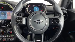 2022 (72) MINI CONVERTIBLE 1.5 Cooper Sport 2dr 4660262