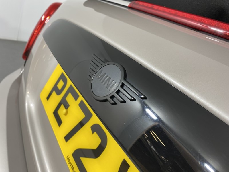 2022 (72) MINI CONVERTIBLE 1.5 Cooper Sport 2dr 4660283