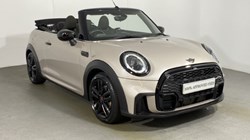 2022 (72) MINI CONVERTIBLE 1.5 Cooper Sport 2dr 4660308