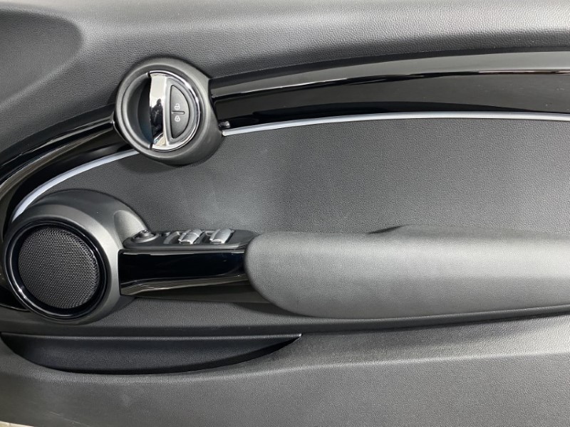 2022 (72) MINI CONVERTIBLE 1.5 Cooper Sport 2dr 4660274