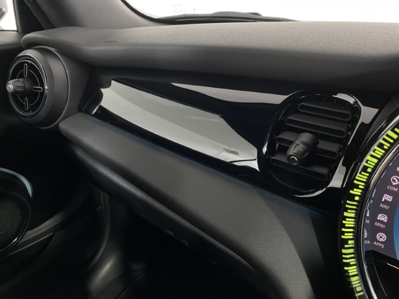 2022 (72) MINI CONVERTIBLE 1.5 Cooper Sport 2dr 4660269