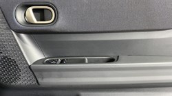 2024 (24) MINI COOPER 1.5 C Classic 3dr Auto 4649232