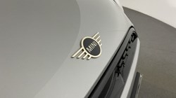 2024 (24) MINI COOPER 1.5 C Classic 3dr Auto 4649246
