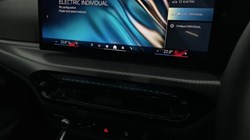 2025 (75) BMW 3 SERIES 330e 22.3 kWh M Sport 4dr Step Auto 4697098