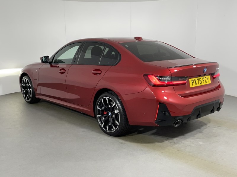 2025 (75) BMW 3 SERIES 330e 22.3 kWh M Sport 4dr Step Auto