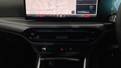 2025 (75) BMW 3 SERIES 330e 22.3 kWh M Sport 4dr Step Auto 4697079