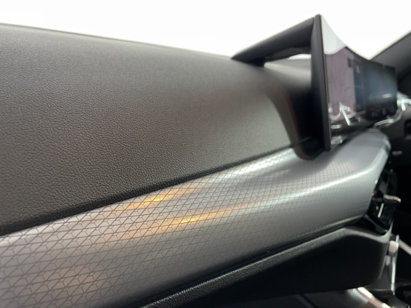 2025 (75) BMW 3 SERIES 330e 22.3 kWh M Sport 4dr Step Auto 4697138