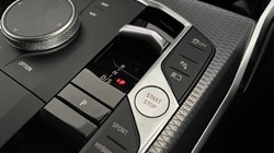 2025 (75) BMW 3 SERIES 330e 22.3 kWh M Sport 4dr Step Auto 4697088