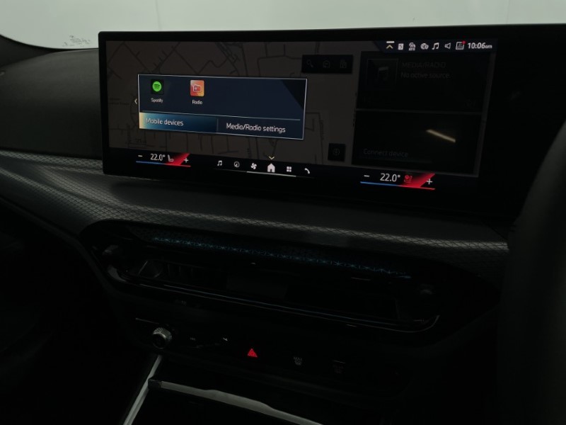 2025 (75) BMW 3 SERIES 330e 22.3 kWh M Sport 4dr Step Auto 4697092