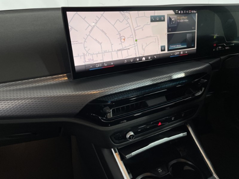 2025 (75) BMW 3 SERIES 330e 22.3 kWh M Sport 4dr Step Auto 4697136