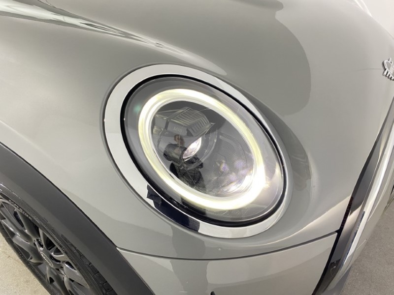 2022 (72) MINI CONVERTIBLE 1.5 Cooper Classic 2dr Auto 4660441