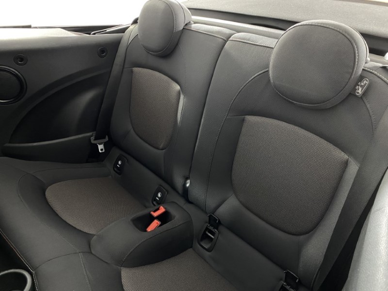 2022 (72) MINI CONVERTIBLE 1.5 Cooper Classic 2dr Auto 4660431