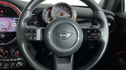 2022 (72) MINI CONVERTIBLE 1.5 Cooper Classic 2dr Auto 4660419