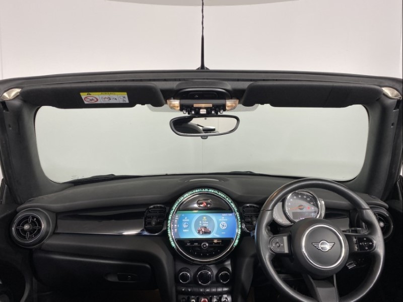 2022 (72) MINI CONVERTIBLE 1.5 Cooper Classic 2dr Auto 4660429