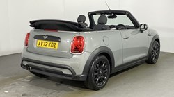 2022 (72) MINI CONVERTIBLE 1.5 Cooper Classic 2dr Auto 4660457