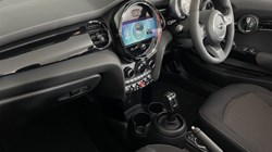 2022 (72) MINI CONVERTIBLE 1.5 Cooper Classic 2dr Auto 4661053