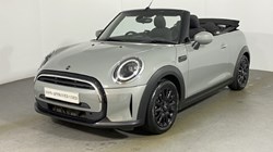2022 (72) MINI CONVERTIBLE 1.5 Cooper Classic 2dr Auto 4660451