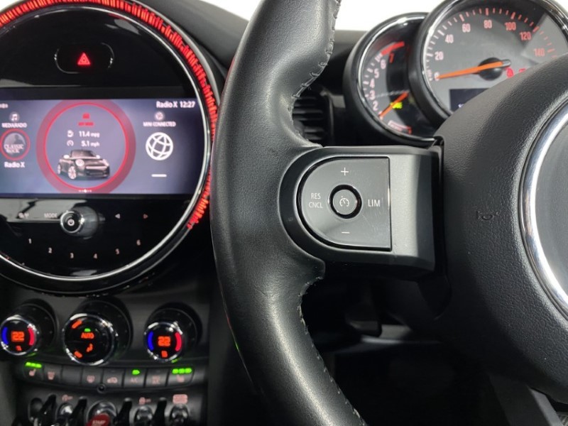 2022 (72) MINI CONVERTIBLE 1.5 Cooper Classic 2dr Auto 4660420