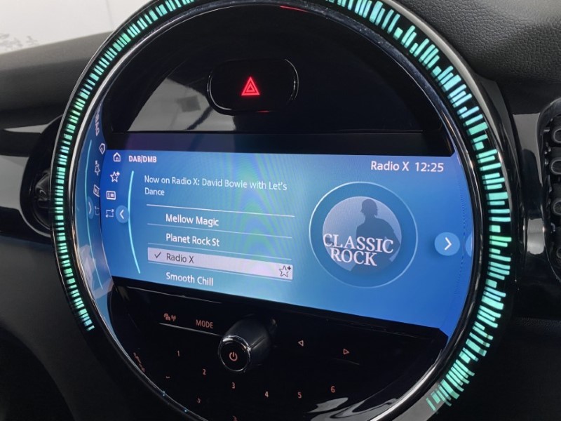 2022 (72) MINI CONVERTIBLE 1.5 Cooper Classic 2dr Auto 4660408