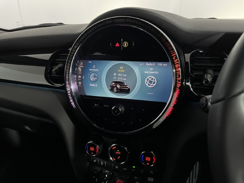 2023 (73) MINI HATCHBACK 1.5 Cooper Sport Premium 3dr Auto 4656046