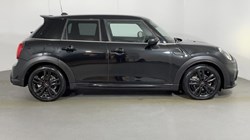 2023 (73) MINI HATCHBACK 1.5 Cooper Sport Premium 3dr Auto 4656117