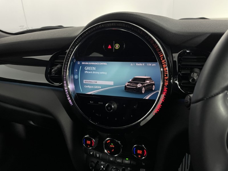 2023 (73) MINI HATCHBACK 1.5 Cooper Sport Premium 3dr Auto 4656052