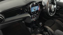 2023 (73) MINI HATCHBACK 1.5 Cooper Sport Premium 3dr Auto 4656082