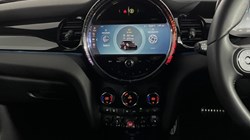2023 (73) MINI HATCHBACK 1.5 Cooper Sport Premium 3dr Auto 4656036