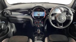 2023 (73) MINI HATCHBACK 1.5 Cooper Sport Premium 3dr Auto 4656081