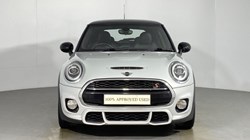 2019 (19) MINI HATCHBACK 2.0 Cooper S Sport II 3dr Auto 4639136