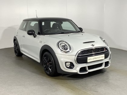 2019 (19) MINI HATCHBACK 2.0 Cooper S Sport II 3dr Auto