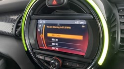 2019 (19) MINI HATCHBACK 2.0 Cooper S Sport II 3dr Auto 4639075