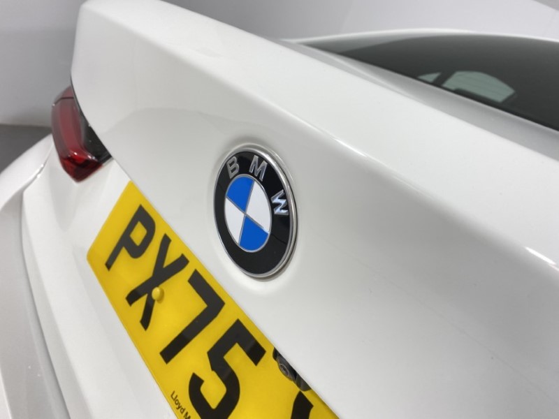 2025 (75) BMW 3 SERIES 320i M Sport 4dr Step Auto 4713843