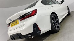 2025 (75) BMW 3 SERIES 320i M Sport 4dr Step Auto 4713854