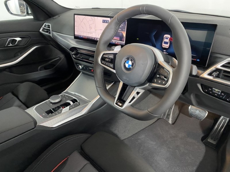 2025 (75) BMW 3 SERIES 320i M Sport 4dr Step Auto 4713834