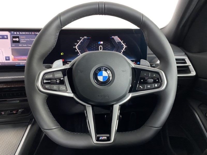 2025 (75) BMW 3 SERIES 320i M Sport 4dr Step Auto 4713822