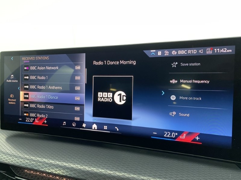 2025 (75) BMW 3 SERIES 320i M Sport 4dr Step Auto 4713812