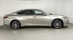 2023 (23) LEXUS ES 300h 2.5 4dr CVT 4686295