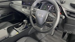 2023 (23) LEXUS ES 300h 2.5 4dr CVT 4686256