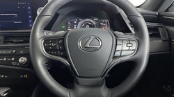 2023 (23) LEXUS ES 300h 2.5 4dr CVT 4686240