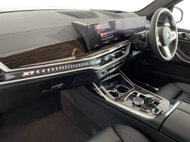 2025 (75) BMW X7 xDrive40d MHT M Sport 5dr Step Auto 4633421