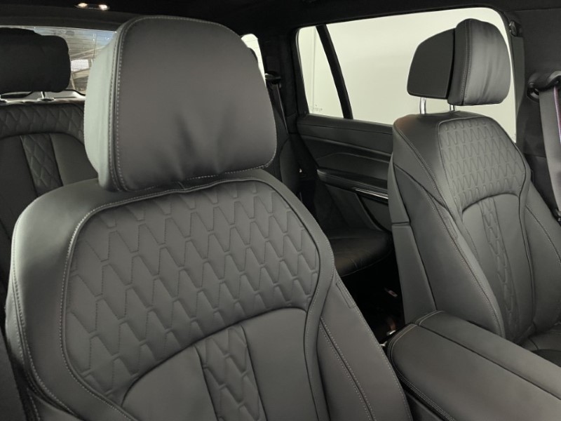 2025 (75) BMW X7 xDrive40d MHT M Sport 5dr Step Auto 4633392