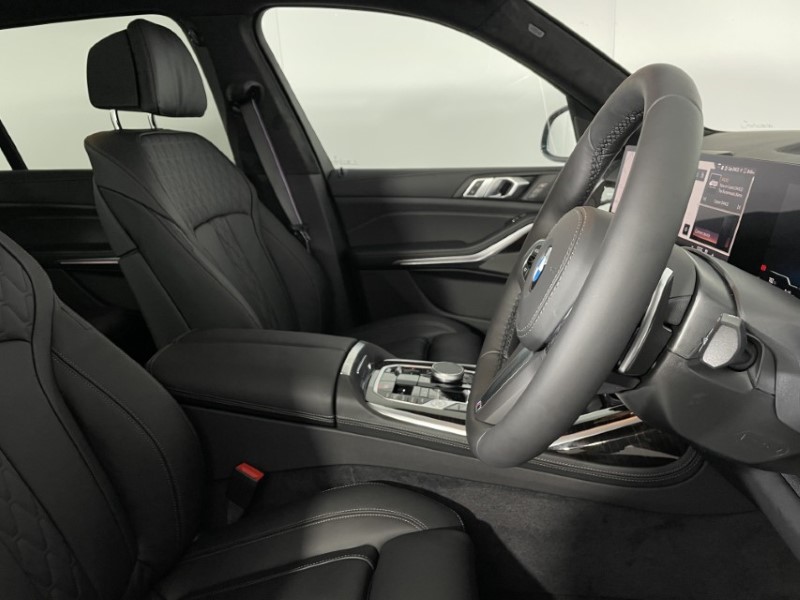 2025 (75) BMW X7 xDrive40d MHT M Sport 5dr Step Auto 4633391