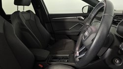 2021 (21) AUDI Q3 35 TFSI S Line 5dr S Tronic 4658652