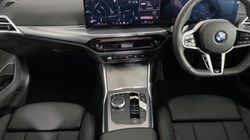 2025 (25) BMW 3 SERIES 320i M Sport 4dr Step Auto 4681161