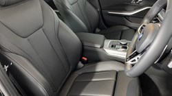 2025 (25) BMW 3 SERIES 320i M Sport 4dr Step Auto 4681159