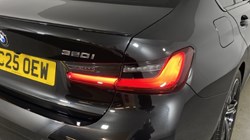 2025 (25) BMW 3 SERIES 320i M Sport 4dr Step Auto 4681170