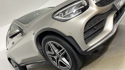2021 (21) MERCEDES-BENZ GLC 220d 4Matic AMG Line 5dr 9G-Tronic 4648033