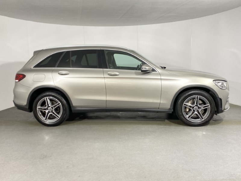 2021 (21) MERCEDES-BENZ GLC 220d 4Matic AMG Line 5dr 9G-Tronic 4648015